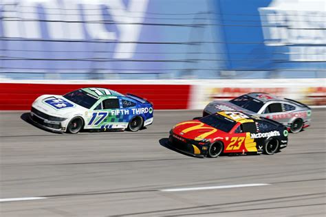 NASCAR at Darlington odds and expert predictions: .